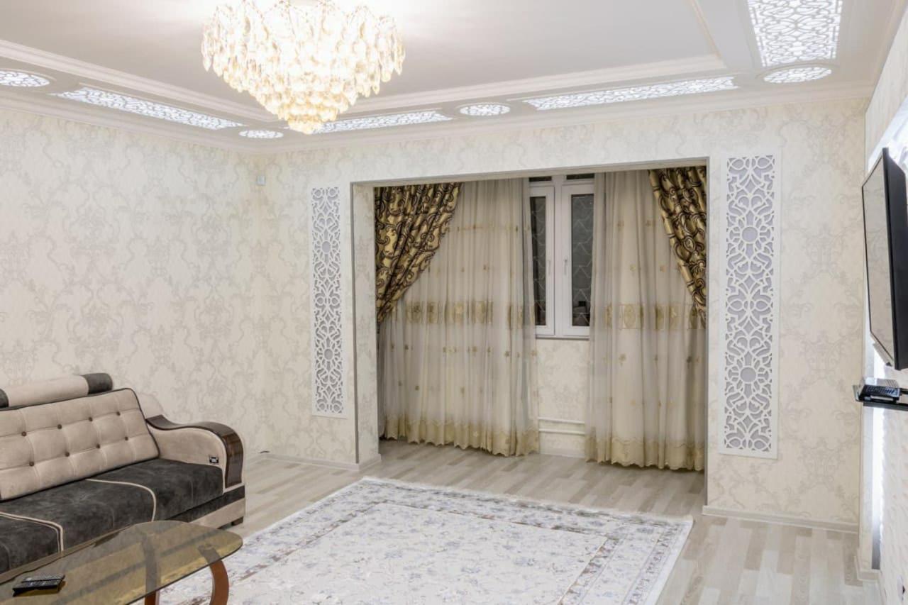 Metro Aybek Center Of Tashkent Comfort 1 Bedroom And Hall Eksteriør bilde
