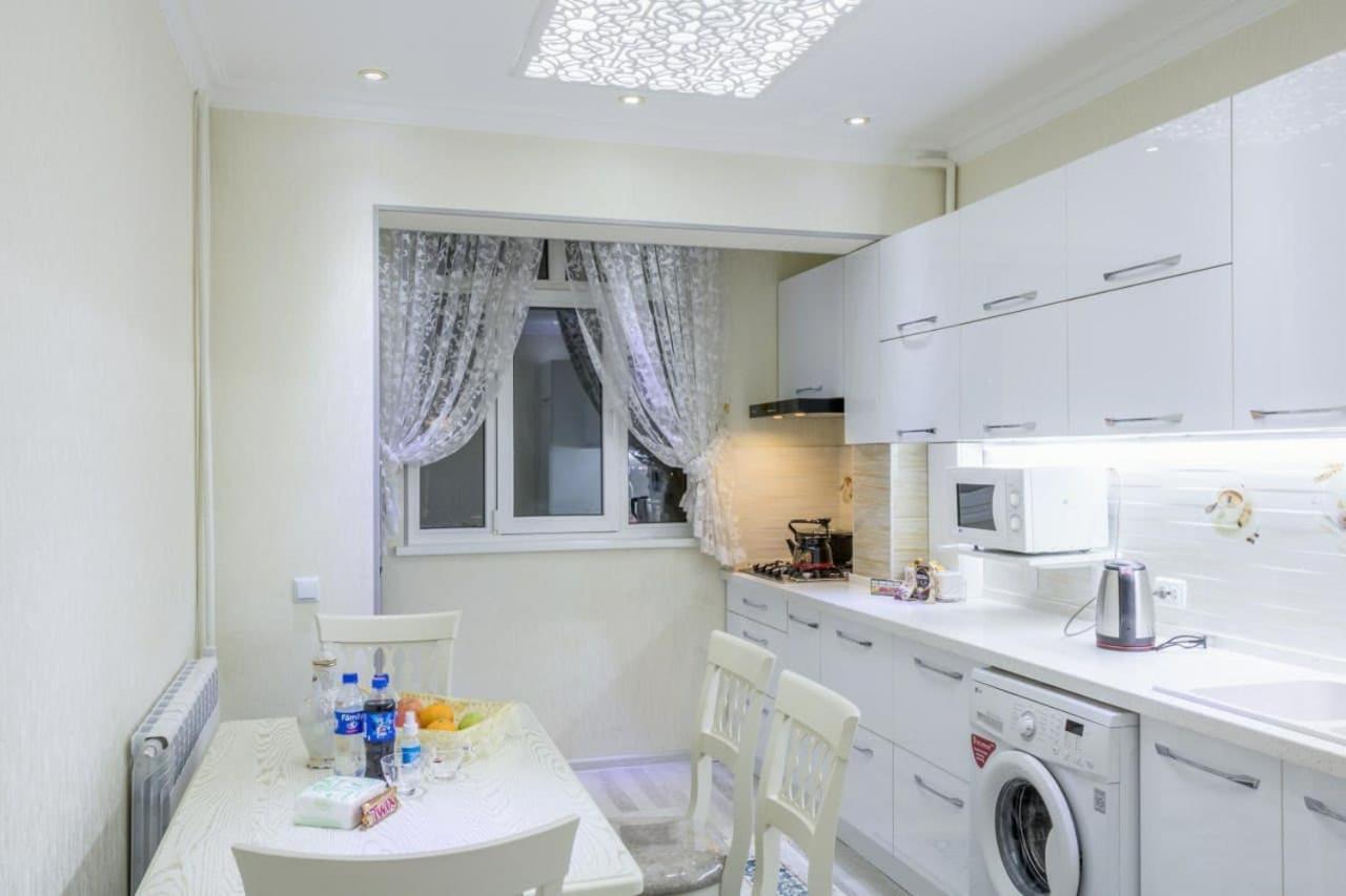Metro Aybek Center Of Tashkent Comfort 1 Bedroom And Hall Eksteriør bilde