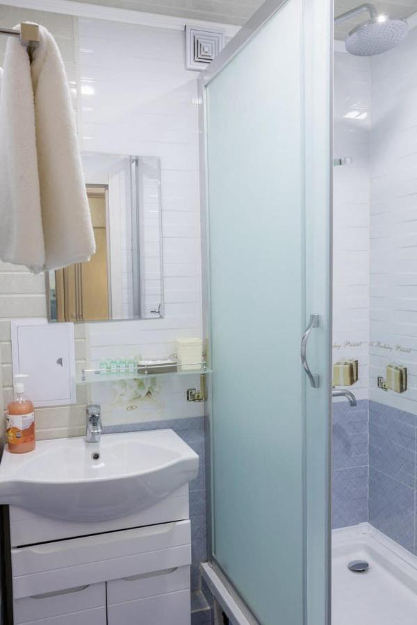Metro Aybek Center Of Tashkent Comfort 1 Bedroom And Hall Eksteriør bilde