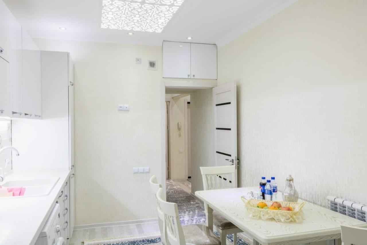 Metro Aybek Center Of Tashkent Comfort 1 Bedroom And Hall Eksteriør bilde