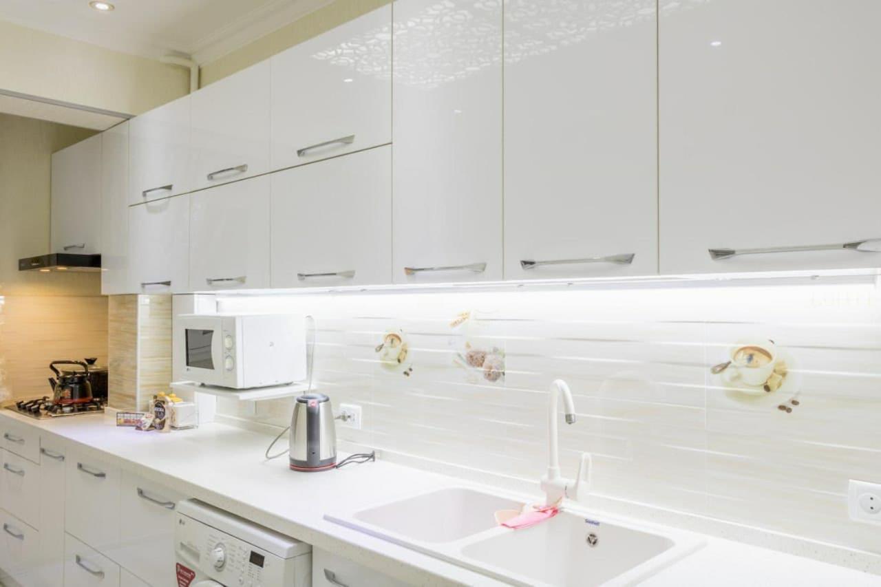 Metro Aybek Center Of Tashkent Comfort 1 Bedroom And Hall Eksteriør bilde